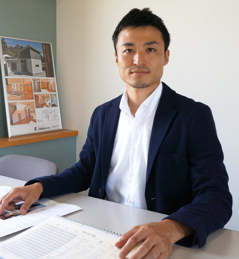 専務取締役　西尾 賢