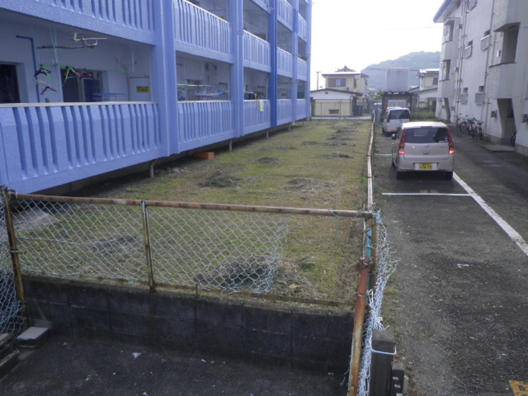 日向市賃貸住宅　駐車場